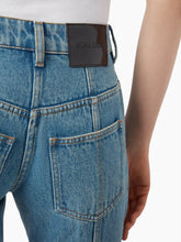 Load image into Gallery viewer, DISTRESSED FLARED JEANS - Nina Ricci
