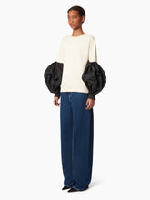 Charger l&#39;image dans la galerie, KNITTED SWEATER WITH COCOON SLEEVES - Nina Ricci
