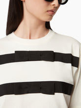 Load image into Gallery viewer, T-SHIRT WITH BOW DETAILS - Nina Ricci
