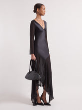 Charger l'image dans la galerie, Black Long Sleeved Maxi Silk Dress

