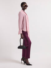 Charger l'image dans la galerie, Pink Lavallière Silk Shirt
