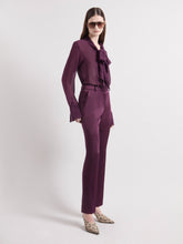 画像をギャラリービューアに読み込む, burgundy Lavallière Silk Shirt
