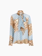 画像をギャラリービューアに読み込む, Leopard and Polka Dots Lavalliere Shirt
