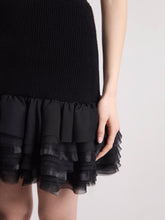 Charger l'image dans la galerie, Black Wool Skirt
