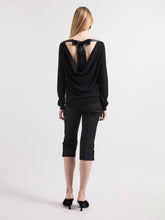 Charger l'image dans la galerie, Black Open Back Sweater
