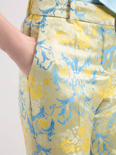 Load image into Gallery viewer, Flower Jacquard Straight Pants
