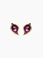 Load image into Gallery viewer, Purple Calla Flower Clip Earrings
