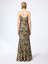 Cargar imagen en el visor de la galería, Long Marbled Gold Silk Dress
