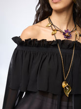 画像をギャラリービューアに読み込む, Black Boat Neck Silk Top With Bow Details
