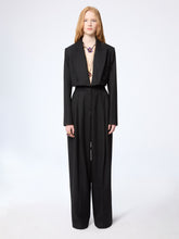 Load image into Gallery viewer, Cropped Wool Blazer
