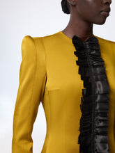 Cargar imagen en el visor de la galería, Mustard Crepe Satin Jacket With Front Pleat
