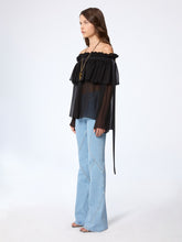 Cargar imagen en el visor de la galería, Denim Flared Pants
