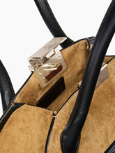 Charger l'image dans la galerie, LE BAL BAG MINI IN SUEDE
