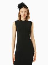 Charger l&#39;image dans la galerie, Long sleeveless dress in black - Nina Ricci
