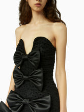 Charger l&#39;image dans la galerie, Bustier dress with bow details in black - Nina Ricci
