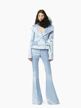 Charger l&#39;image dans la galerie, Satin peplum blazer in blue - Nina Ricci
