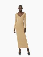 Load image into Gallery viewer, Heart neckline open-back dress in gold - Nina Ricci
