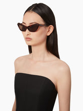 Load image into Gallery viewer, WAVES CAT-EYE BROWN - NINA RICCI
