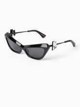 Load image into Gallery viewer, WAVES CAT-EYE SUNGLASSES

