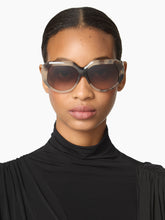 Load image into Gallery viewer, GROS-GRAIN OVERSIZE SUNGLASSES
