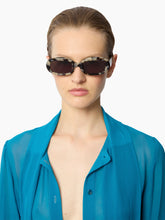 Load image into Gallery viewer, Waves Oval Sunglasses
