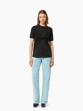 Load image into Gallery viewer, T-shirt with polka dot bow in black - Nina Ricci
