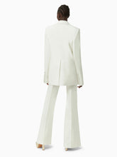 Charger l&#39;image dans la galerie, Shawl collar blazer in natural - Nina Ricci
