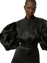 Charger l&#39;image dans la galerie, Satin cropped bomber in black - Nina Ricci
