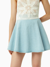 Charger l&#39;image dans la galerie, Mini denim flared skirt in light denim - Nina Ricci
