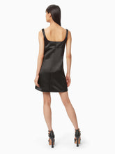 Charger l&#39;image dans la galerie, Satin mini a-line dress in black - Nina Ricci
